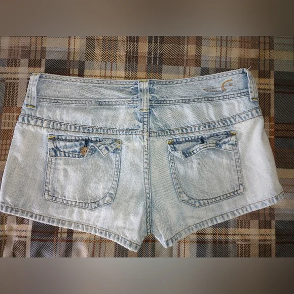 A.E. Denim Shorts - Picture 7 of 8